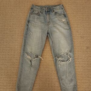 American Eagle Outfitters Light Denim Ripped Boyfriend Jeans